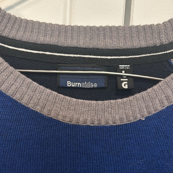 BNWT men’s sweater - Picture 3 of 3